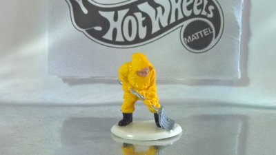 Action Figure - Snow Removal Worker