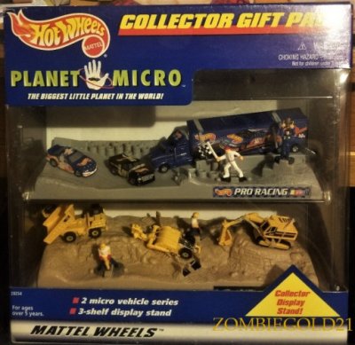 Collector Gift Pack