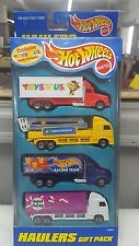 Toys 'R Us Exclusive Haulers Gift Pack