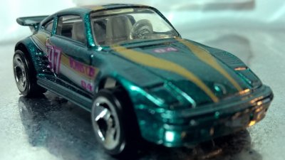 Porsche 930