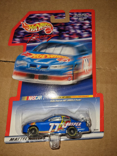 #77 Ford Taurus
