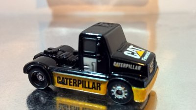 CAT Semi Truck - Micro