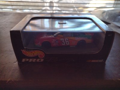 Pontiac Grand Prix Ernie Irvan Skittles #36