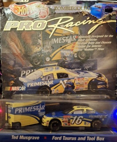 Ford Taurus & Tool Box #16