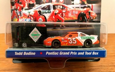 Pontiac Grand Prix & Tool Box #35 Tabasco
