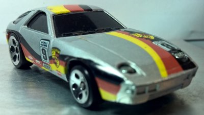 Porsche 928