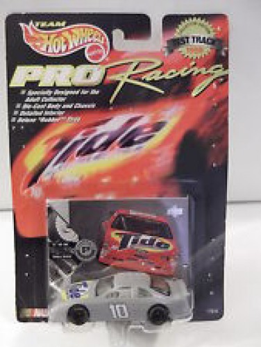 #10 Ford Taurus