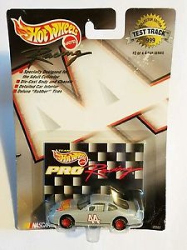 #44 Pontiac Grand Prix