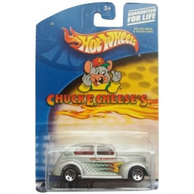40's Ford 2-Door (Fat Fendered)