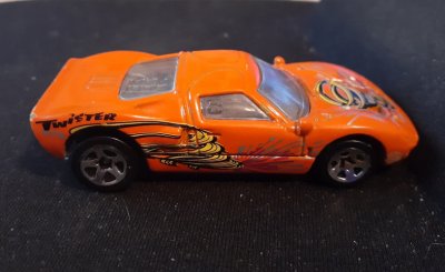 Ford GT-40