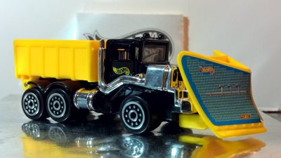 Deluxe Hauler - Solar Power