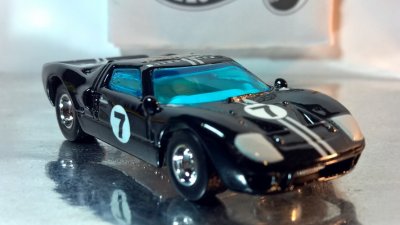 Ford GT-40