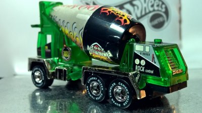 Oshkosh Cement Mixer
