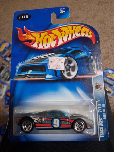 Ford GT-40