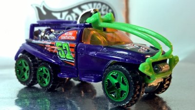 XS-IVE