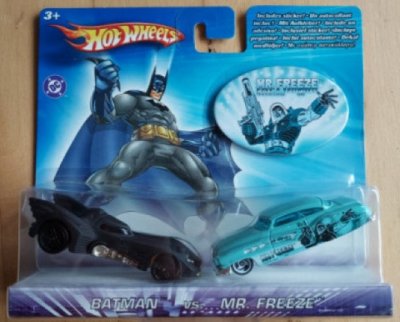 Batman Vs. MR. Freeze 2-Pack
