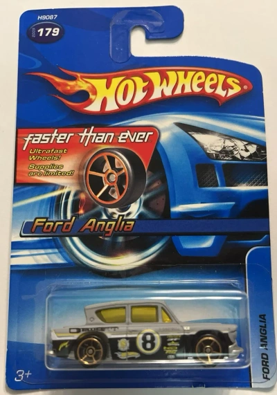 Ford Anglia 105E