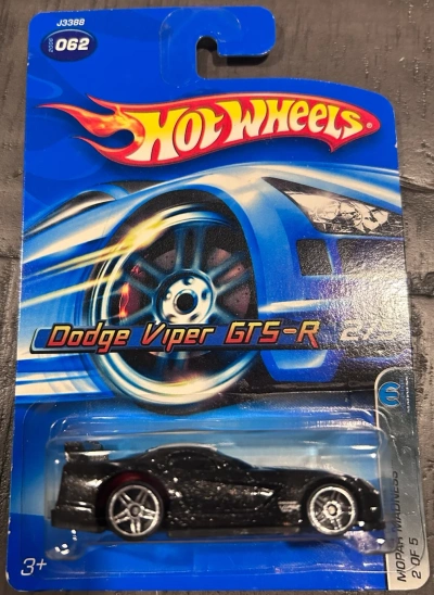 Dodge Viper GTS-R