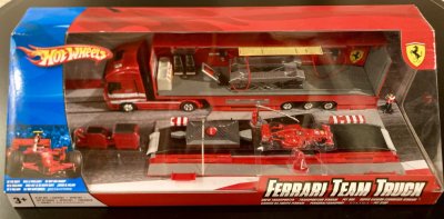 Ferrari Team Truck