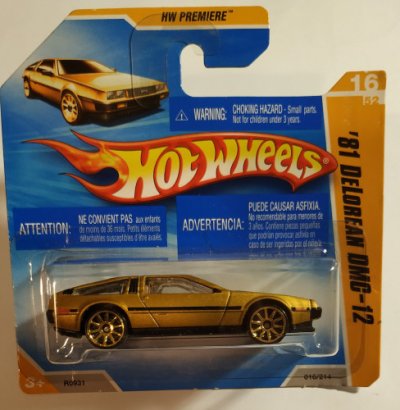 81 DeLorean DMC-12