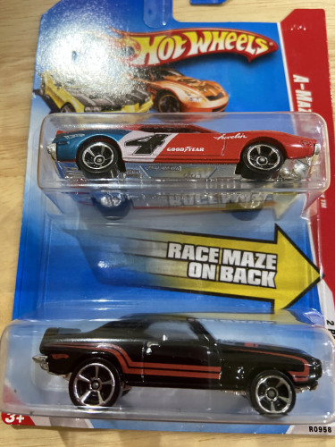AMC Javelin AMX & 69 Firebird T/A