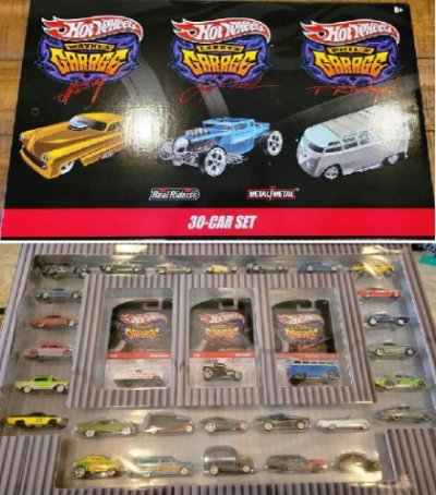 Hot Wheels Garage 30-Car Set