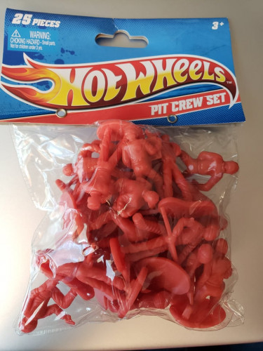 25 Piece Pit Crew Set