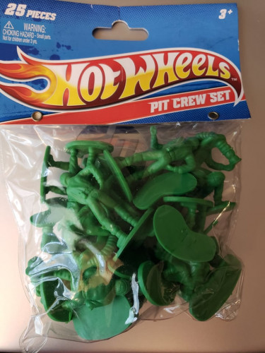 25 Piece Pit Crew Set