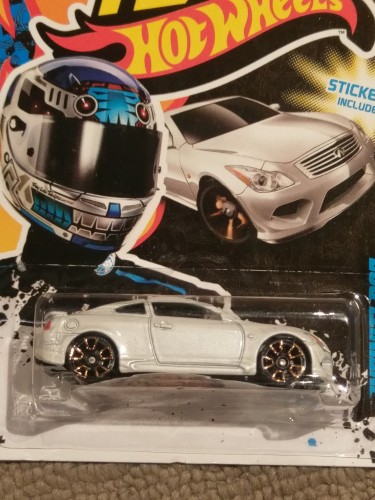 Infiniti G37
