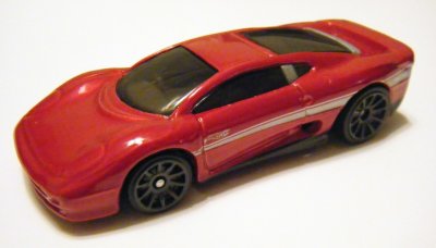 Jaguar XJ220