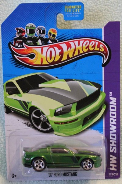 07 Ford Mustang