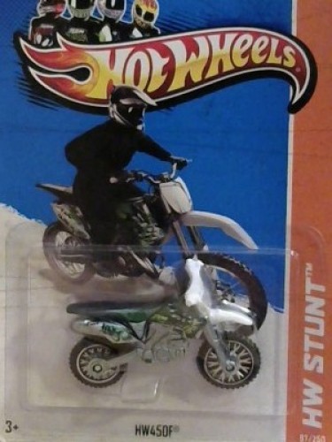 HW450F