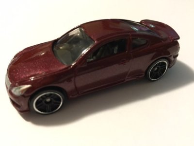 10 Infiniti G37