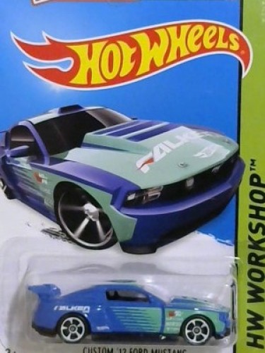 Custom '12 Ford Mustang