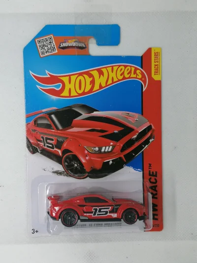 Custom '15 Ford Mustang