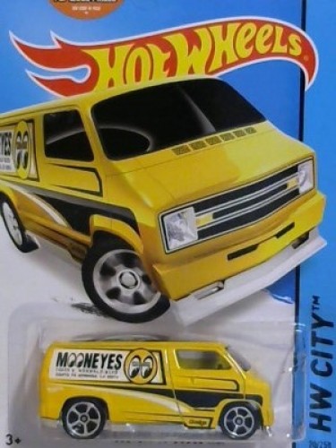 Custom '77 Dodge Van