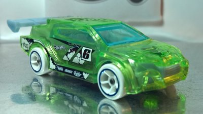 Loop Coupe
