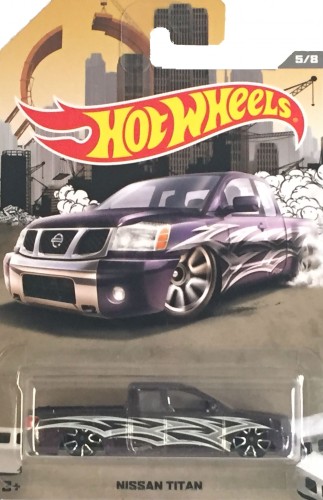 Nissan Titan