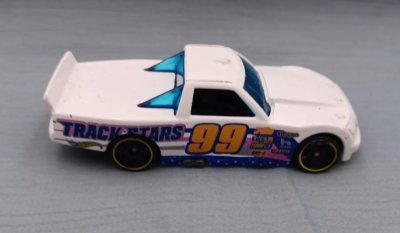 Circle Trucker