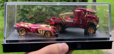 Iron Man & Hulk Buster