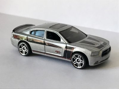 11 Dodge Charger R/T