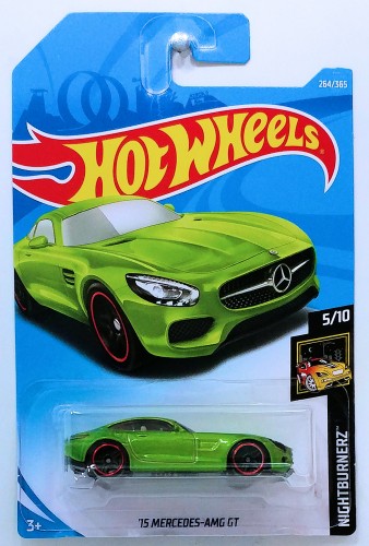 15 Mercedes-AMG GT