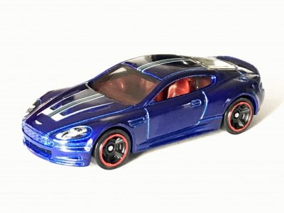 Aston Martin DBS