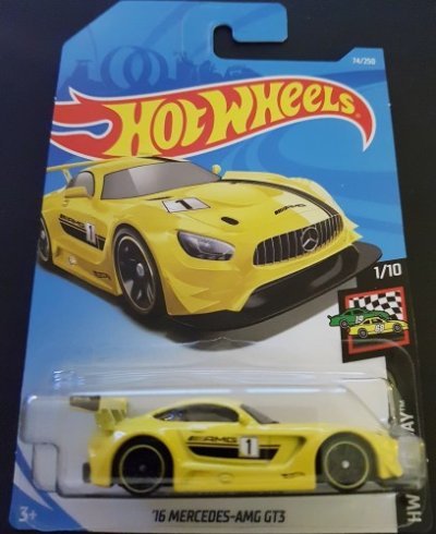 16 Mercedes-AMG GT3