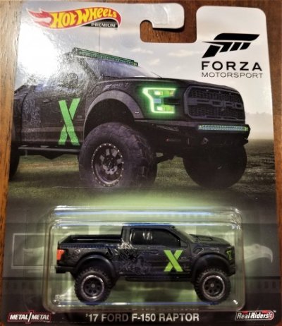 17 Ford F-150 Raptor