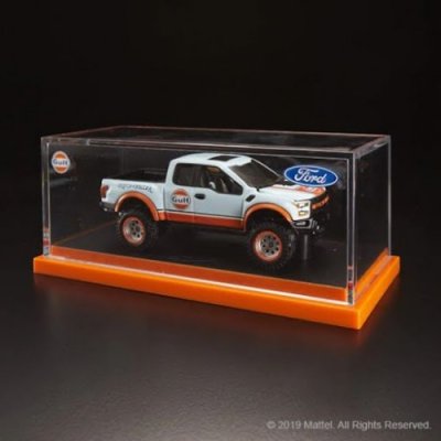 17 Ford F-150 Raptor