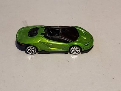 16 Lamborghini Centenario Roadster