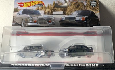 72 Mercedes-Benz 280 SEL 4.5 Mercedes-Benz 190E 2.5-16