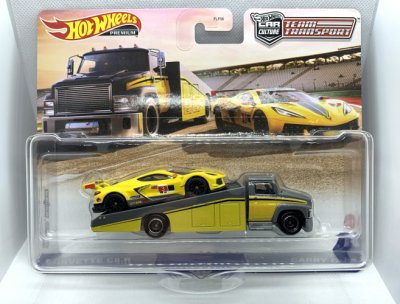 CORVETTE C8.R & CARRY ON