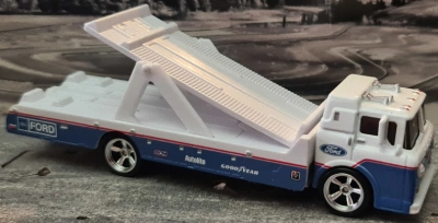 Ford C-800